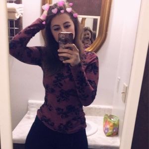 Meet your Posher, Ari